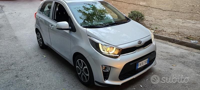Usata Kia Picanto 67 CV (49 kW) 2018 Grigio Utilitaria