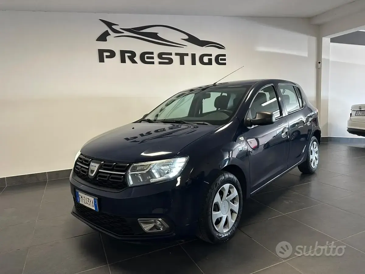 Usata Dacia Sandero 75 CV (55 kW) 2018 Bluazzurro Berlina