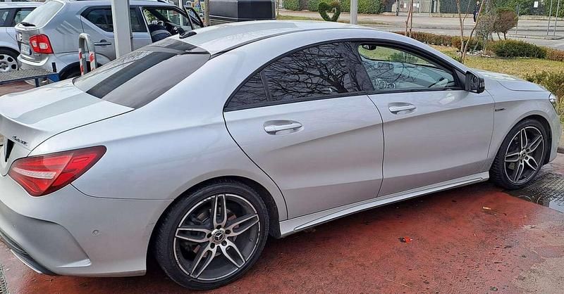 Usata Mercedes 200 Premium 140 CV (102 kW) 2018 Berlina