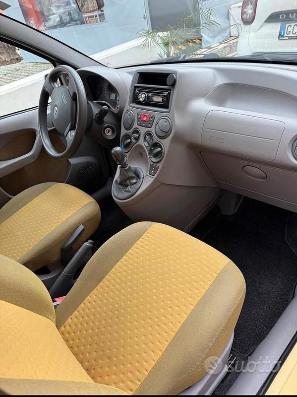 Usata Fiat Panda 2006 Giallo Utilitaria