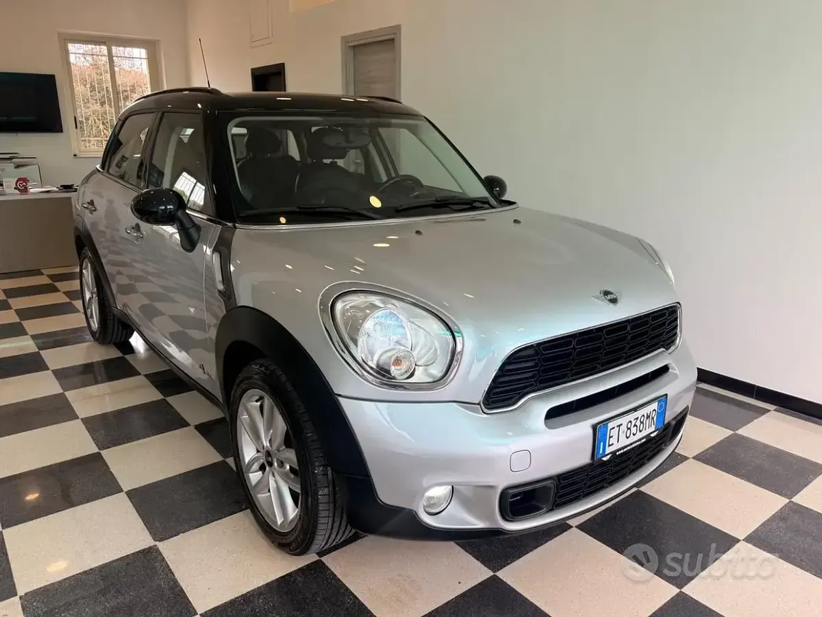 Usata Mini Cooper Countryman 143 CV (105 kW) 2014 Grigio SUV
