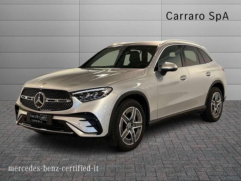 Usata Mercedes GLC220 AMG Line Premium 197 CV (144 kW) 2023 Argento metallizzato SUV