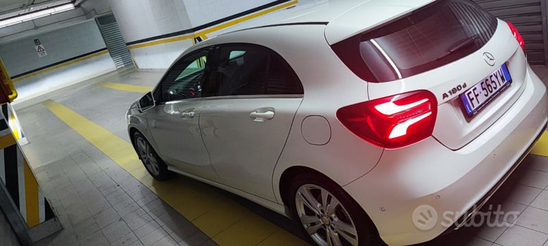 Usata Mercedes A180 109 CV (80 kW) 2016 Bianco Berlina