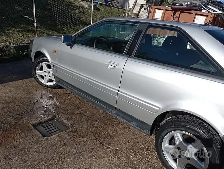 Usata Audi Coupé 111 CV (81 kW) 1990 Argento Coupé