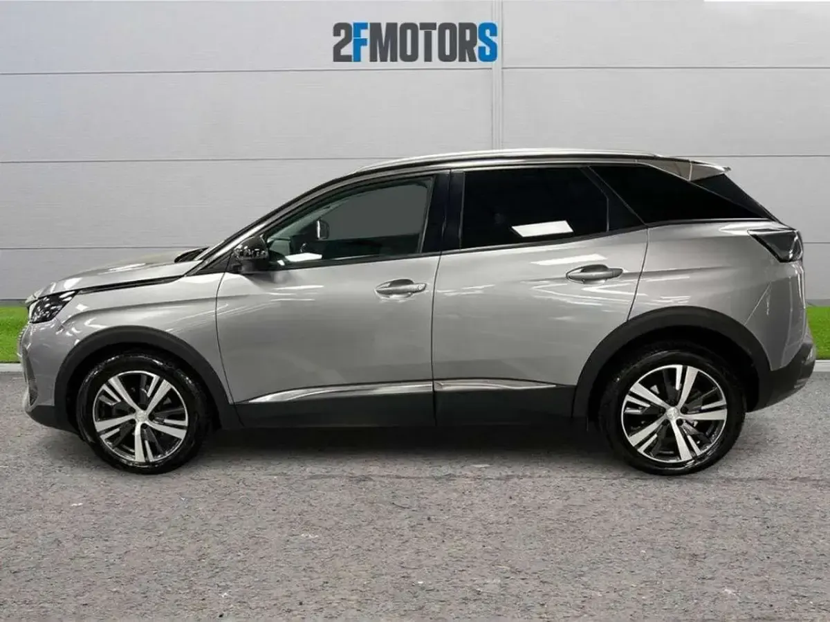Usata Peugeot 3008 Allure 131 CV (96 kW) 2021 Argento SUV