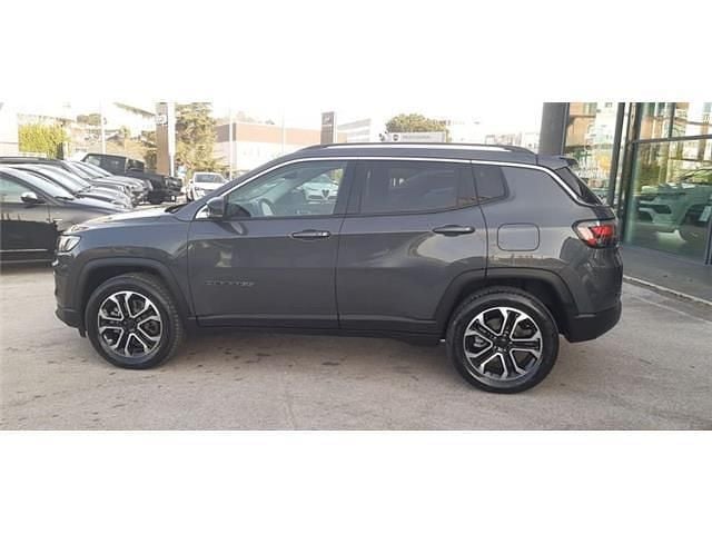 Usata Jeep Compass Limited 190 CV (139 kW) 2022 Grigio SUV