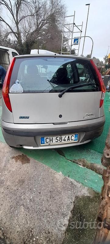Usata Fiat Punto 2003 Grigio Berlina