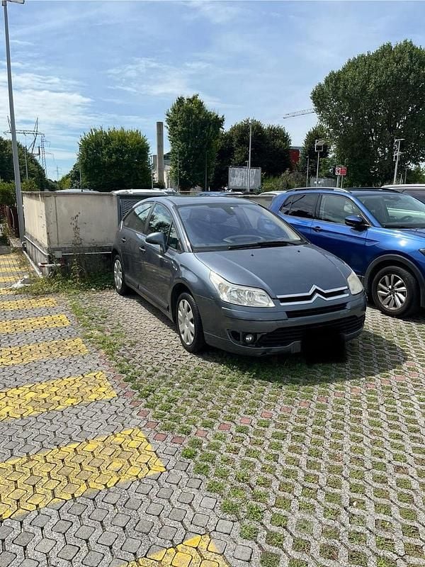 Usado Citroën C4 109 CV (80 kW) 2006 Azul Berlina