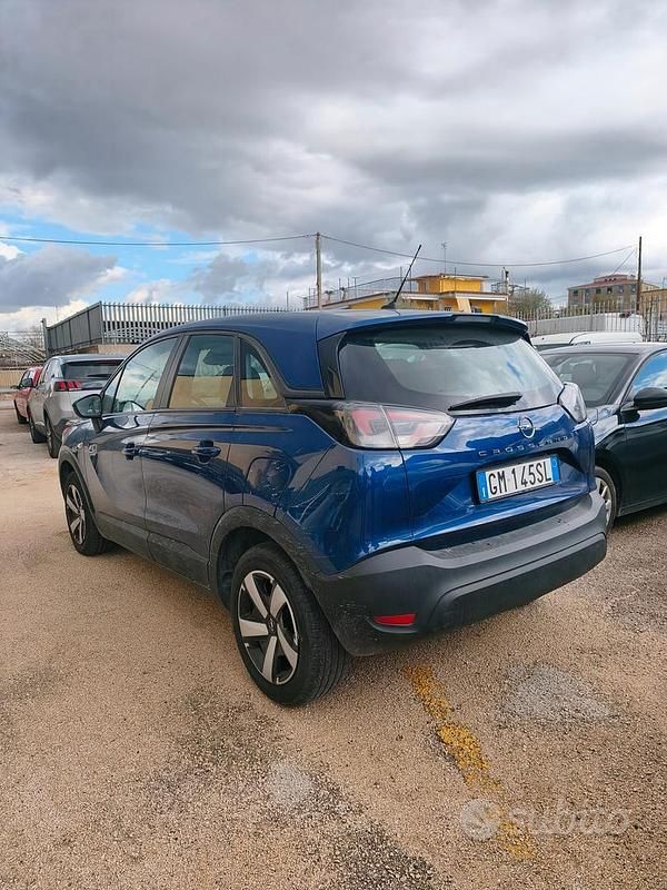 Usata Opel Crossland X 110 CV (80 kW) 2023 Blu SUV