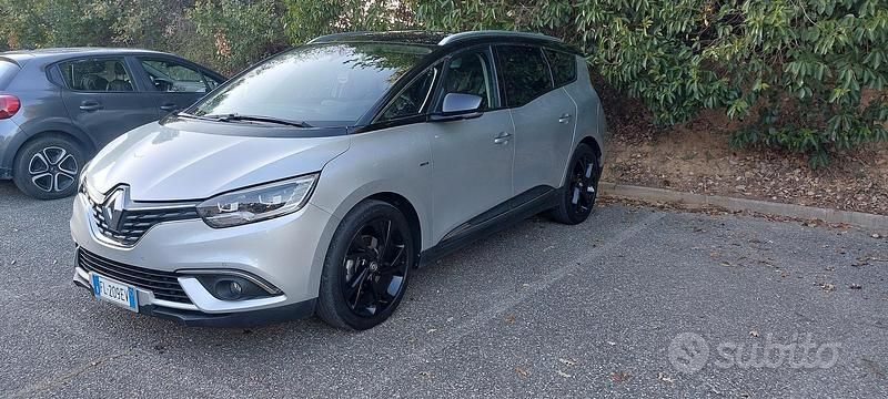 Usata Renault Grand Scénic IV 160 CV (117 kW) 2017 Grigio Monovolume