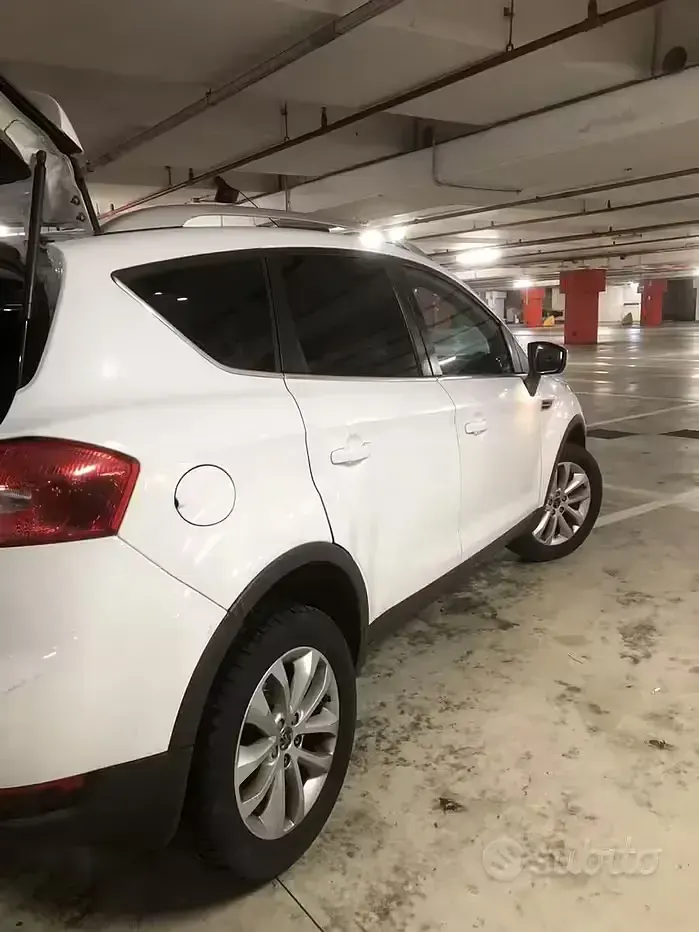 Usata Ford Kuga 136 CV (100 kW) 2009 Bianco SUV