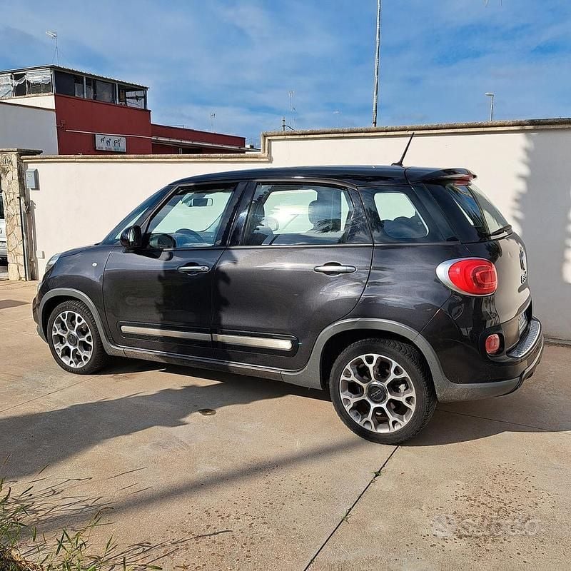 Usata Fiat 500L Trekking 120 CV (88 kW) 2017 Nero Monovolume