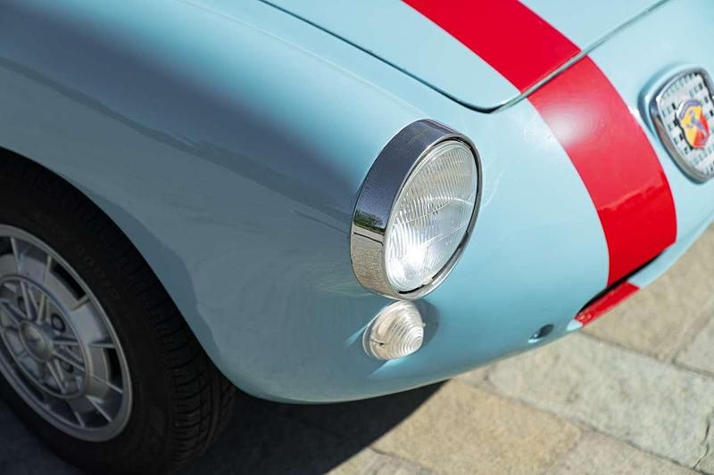 Usata Abarth 750 41 CV (30 kW) 1958 Blu/azzurro Cabrio