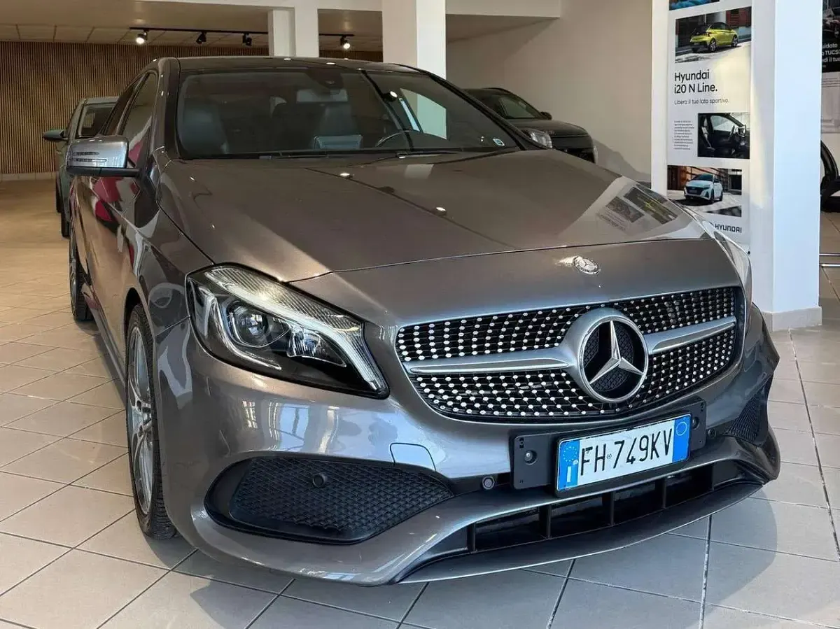 Usata Mercedes 220 177 CV (130 kW) 2017 Grigio Coupé