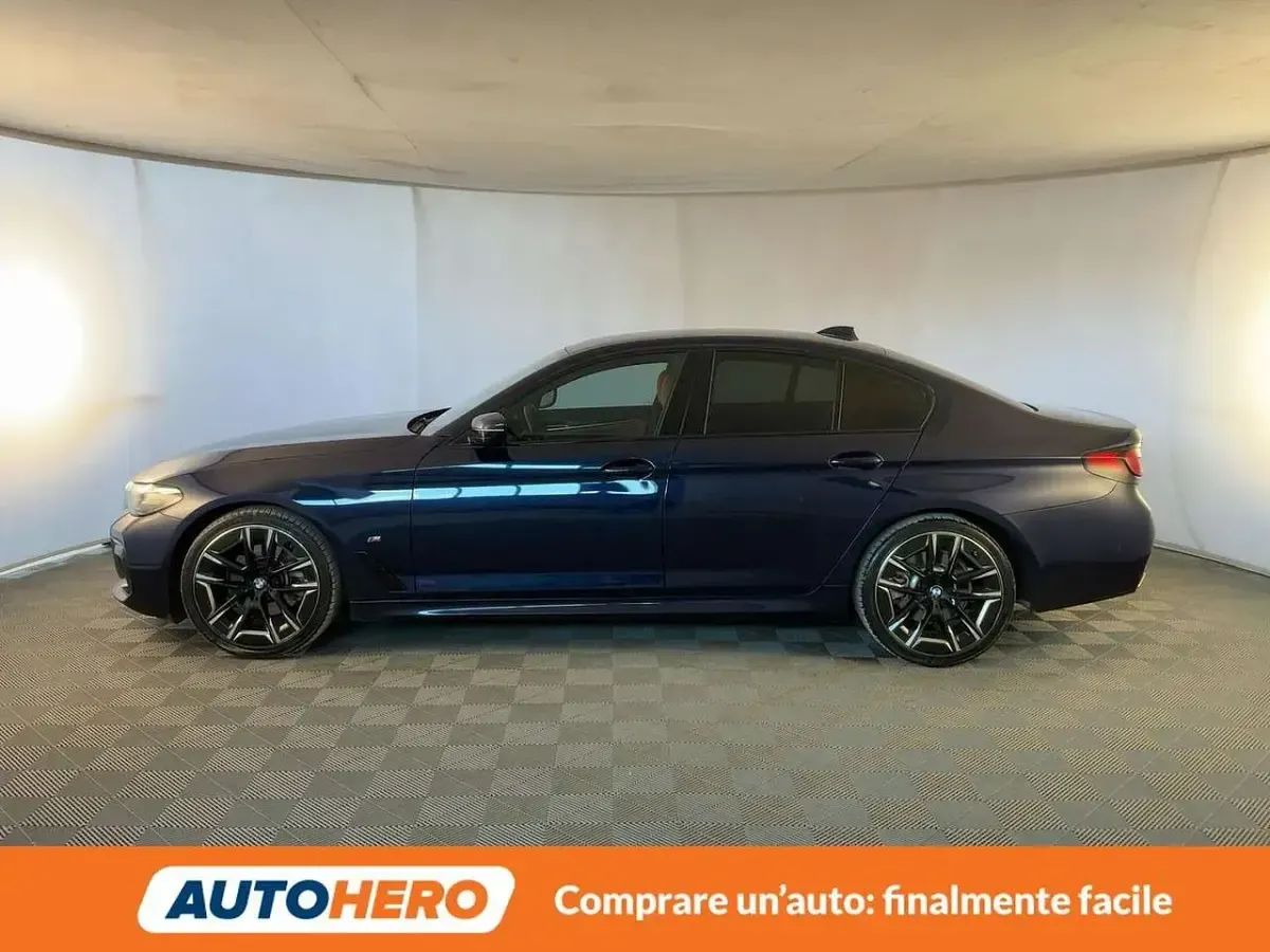 Usata BMW 520 M Sport 201 CV (147 kW) 2023 Blu/azzurro Berlina