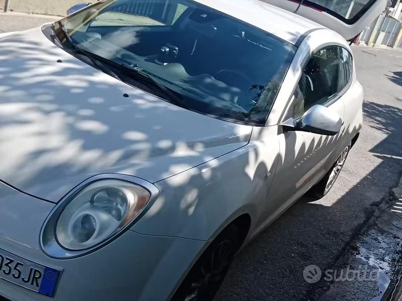 Usata Alfa Romeo MiTo 70 CV (51 kW) 2013 Bianco Utilitaria