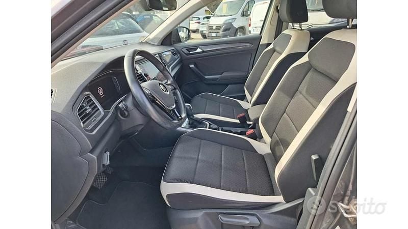 Usata VW T-Roc Advance 150 CV (110 kW) 2021 Grigio SUV