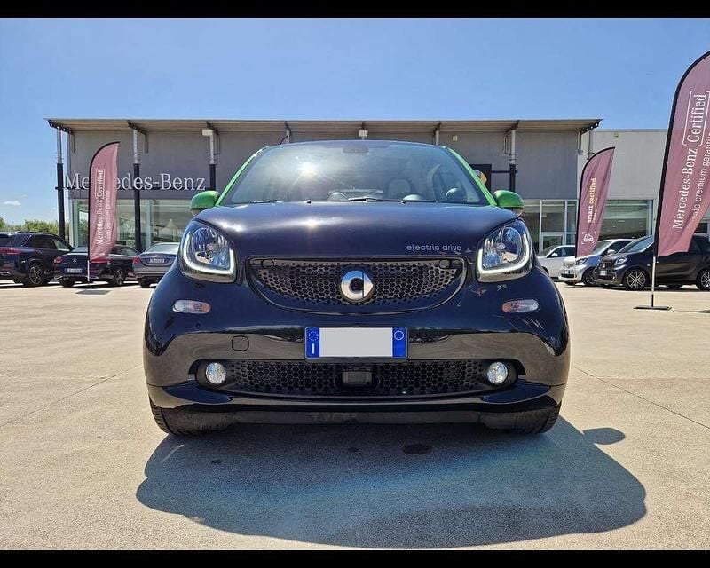 Usata Smart ForTwo Electric Drive Passion 41 kW (56 CV) 2018 Bianco Berlina