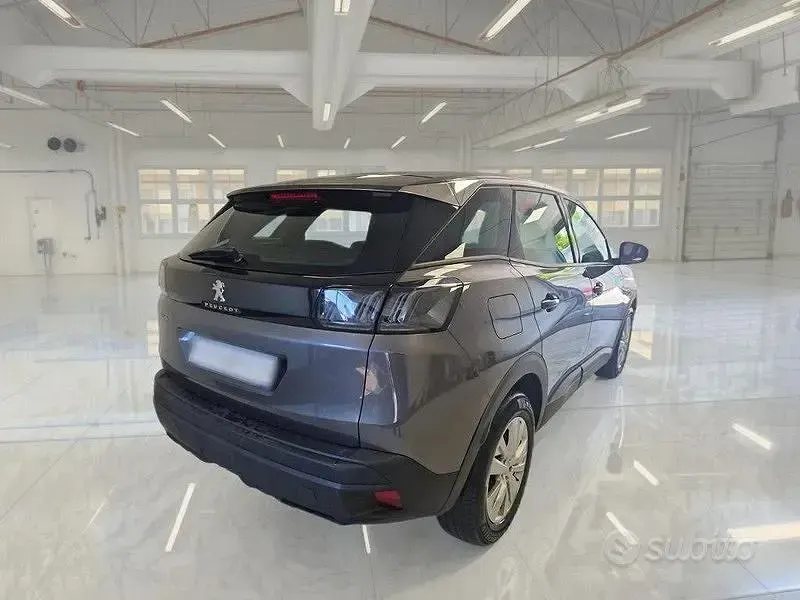 Usata Peugeot 3008 Active 130 CV (95 kW) 2022 Grigio SUV