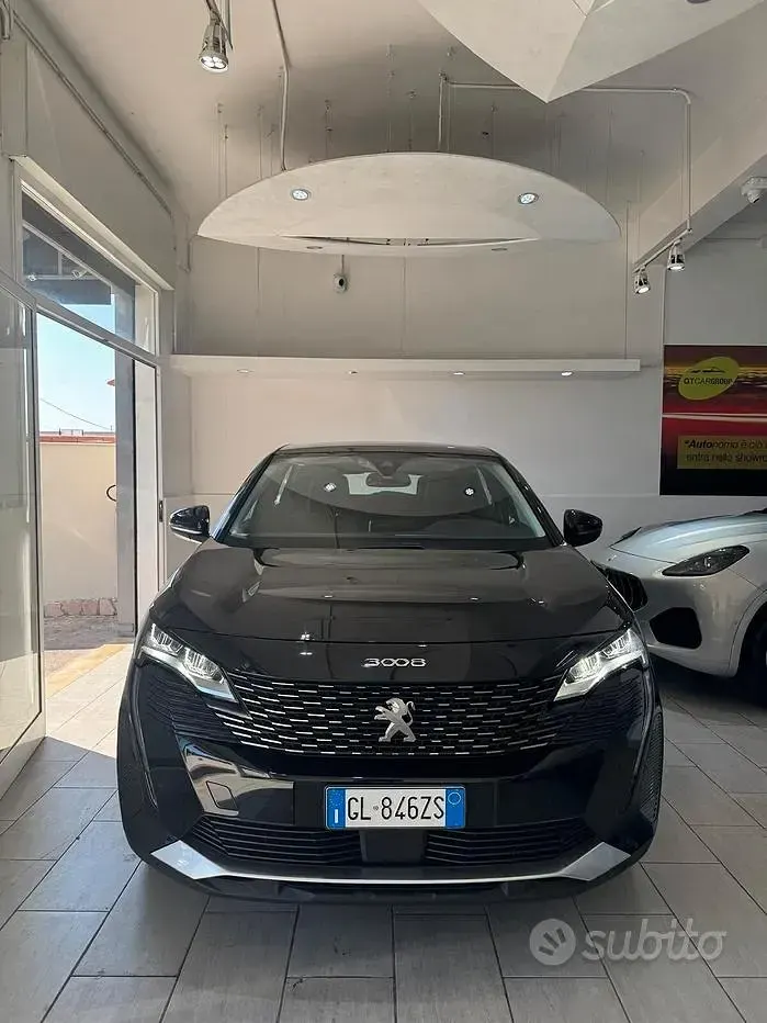 Usata Peugeot 3008 Allure 131 CV (96 kW) 2022 Nero SUV