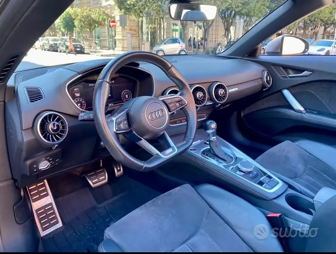 Usata Audi TT Roadster S-Line 230 CV (169 kW) 2015 Cabrio