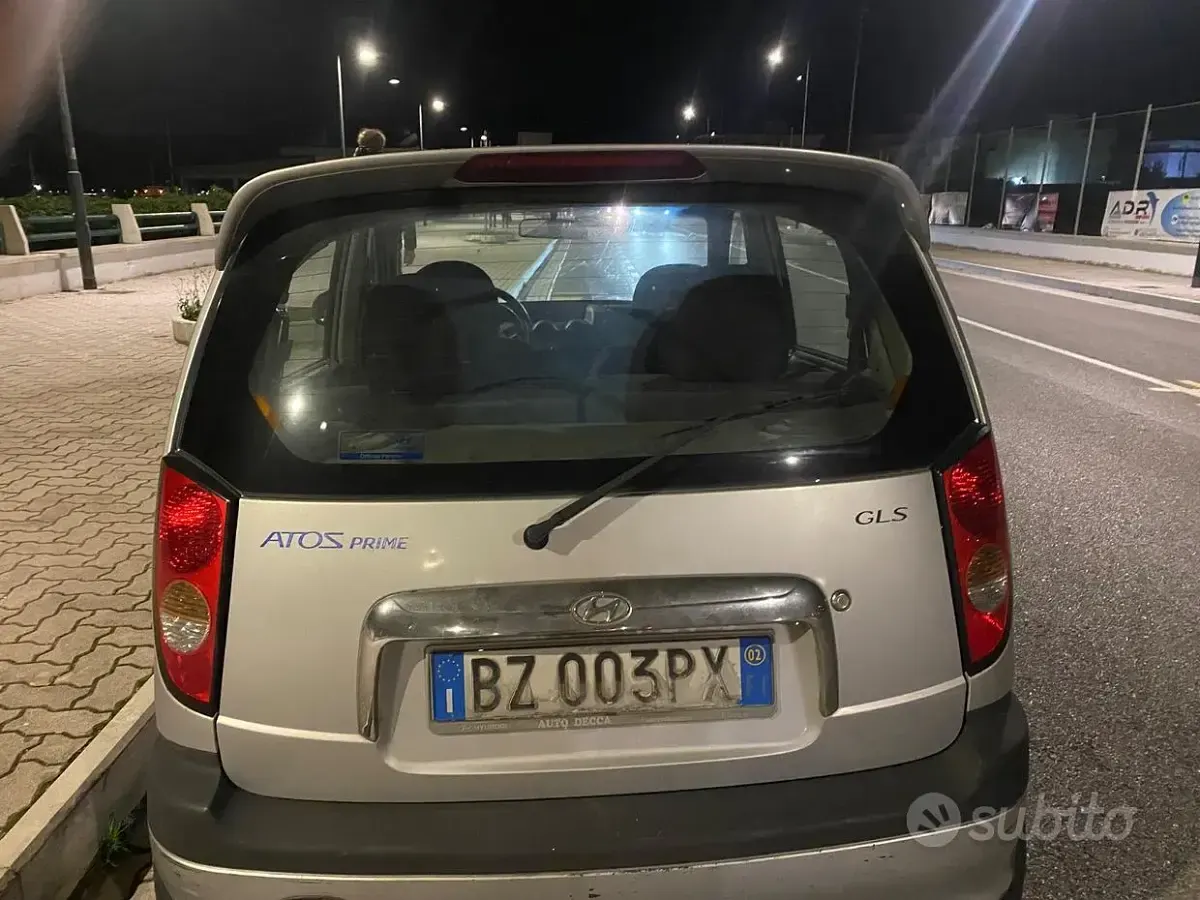 Usata Hyundai Atos 55 CV (40 kW) 2002 Grigio Utilitaria
