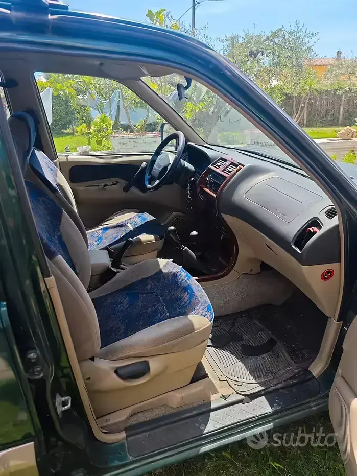 Usata Nissan Terrano 125 CV (91 kW) 1999 Verde SUV
