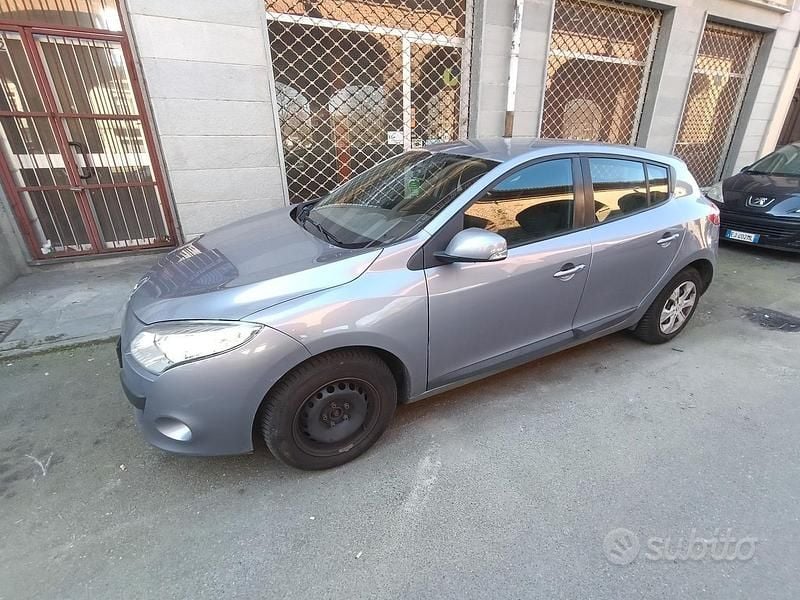 Usata Renault Mégane 2009 Grigio Berlina