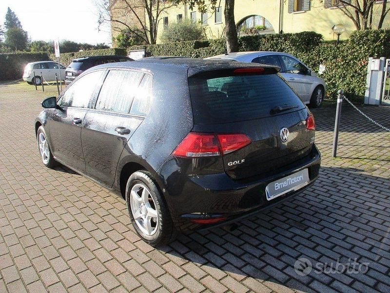 Usata VW Golf VII Comfortline 105 CV (77 kW) 2013 Nero Berlina