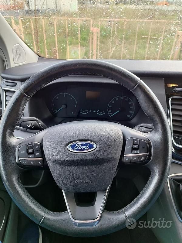 Usata Ford Tourneo Custom Titanium 131 CV (96 kW) 2021 Grigio Furgone