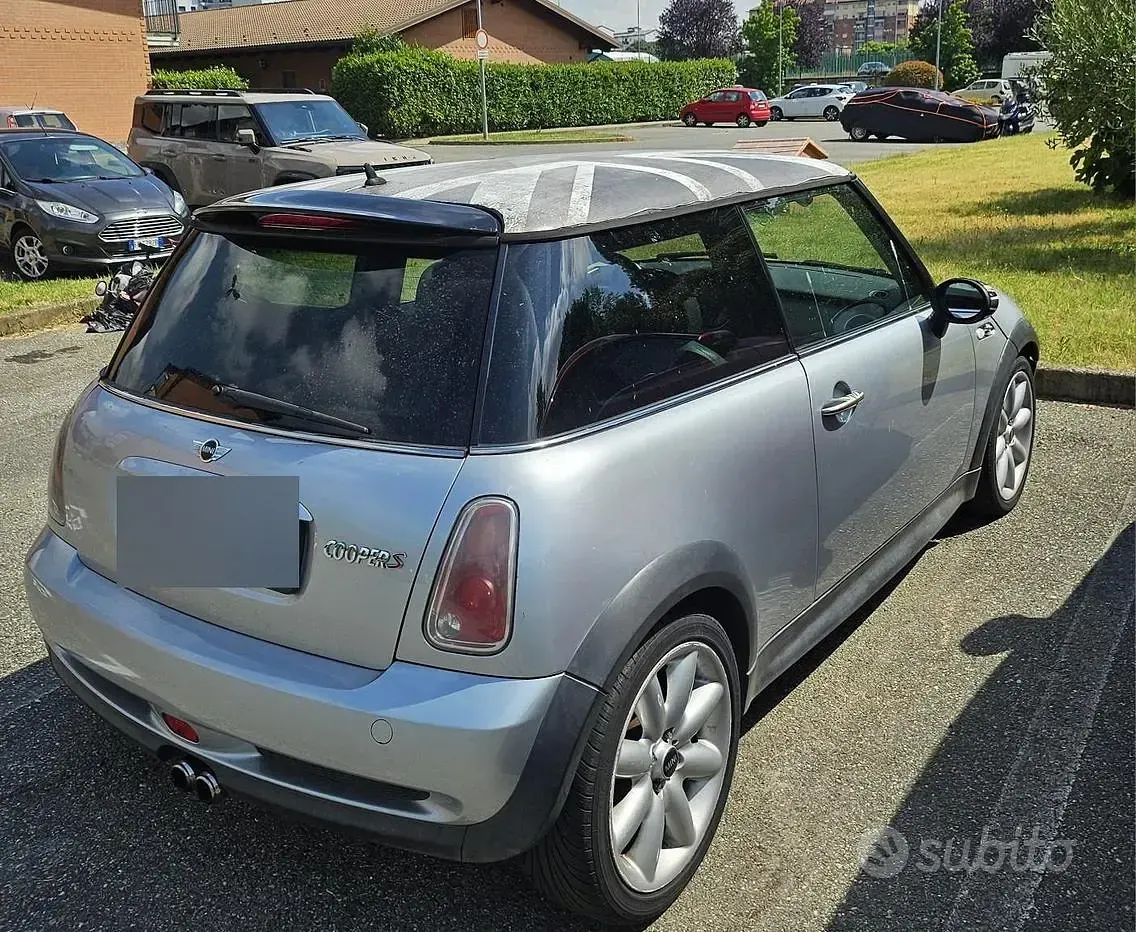 Usata Mini Cooper S 170 CV (125 kW) 2005 Grigio Utilitaria