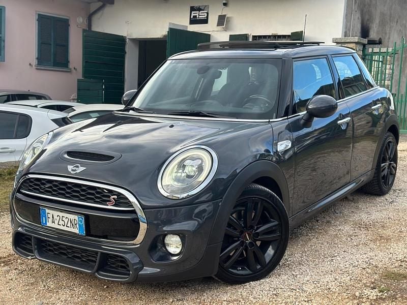 Usata Mini John Cooper Works 169 CV (124 kW) 2015 Grigio Utilitaria
