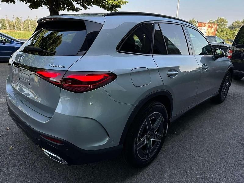 Usata Mercedes GLC220 AMG Line Premium Plus 197 CV (144 kW) 2023 Argento SUV