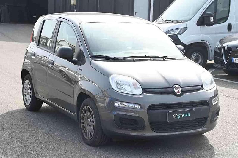 Usata Fiat Panda Easy 69 CV (50 kW) 2022 Grigio Utilitaria
