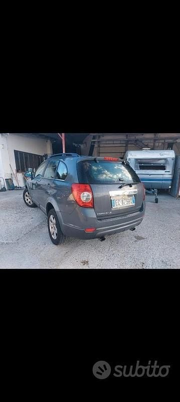 Usata Chevrolet Captiva 127 CV (93 kW) 2010 Nero SUV