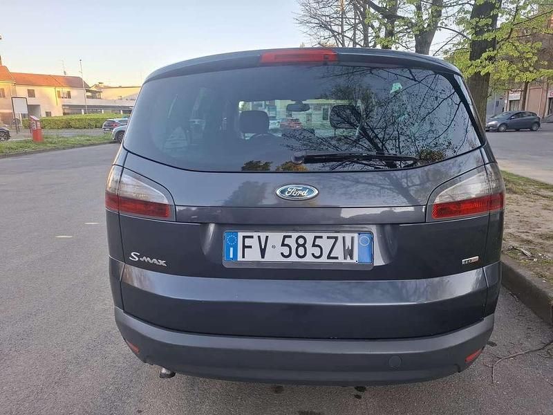 Usata Ford S-MAX S 140 CV (102 kW) 2007 Nero Monovolume