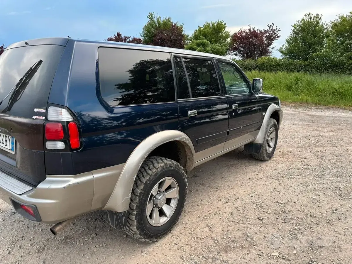 Usata Mitsubishi Pajero Sport 116 CV (85 kW) 2005 Bluazzurro SUV