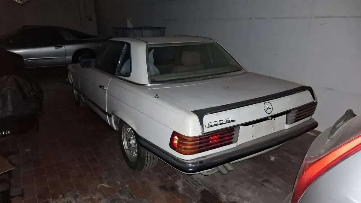 Usata Mercedes SL500 231 CV (169 kW) 1982 Cabrio