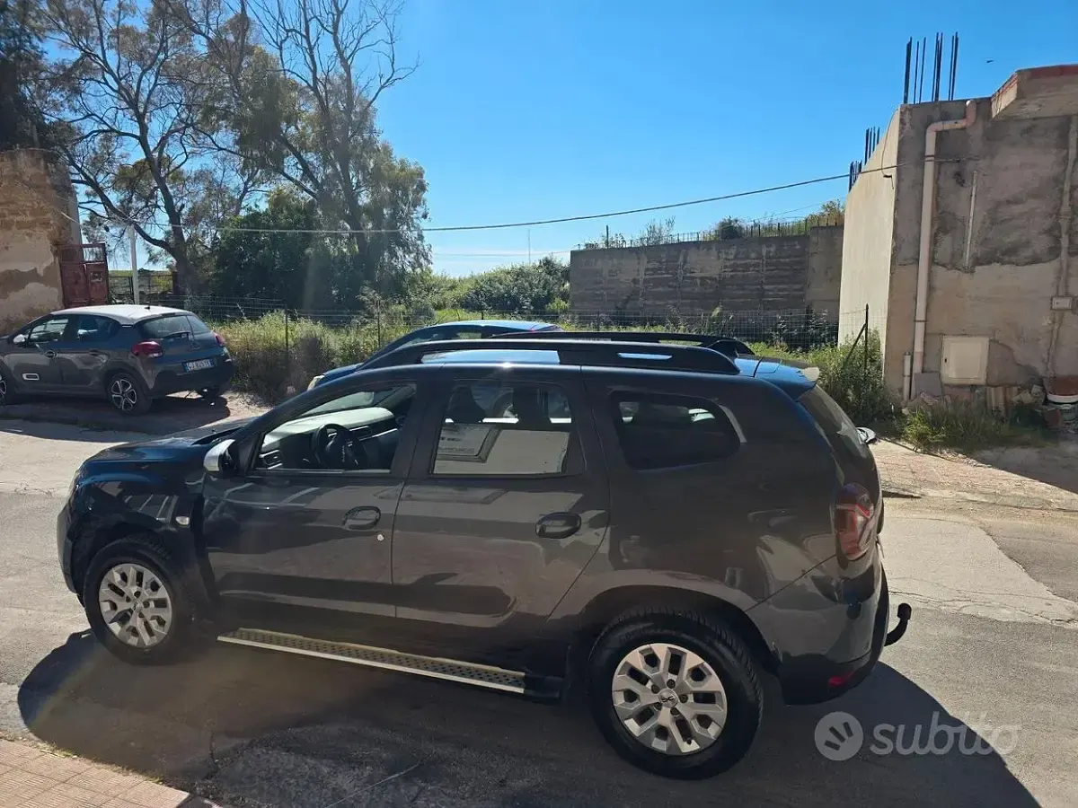 Usata Dacia Duster 116 CV (85 kW) 2023 Grigio SUV