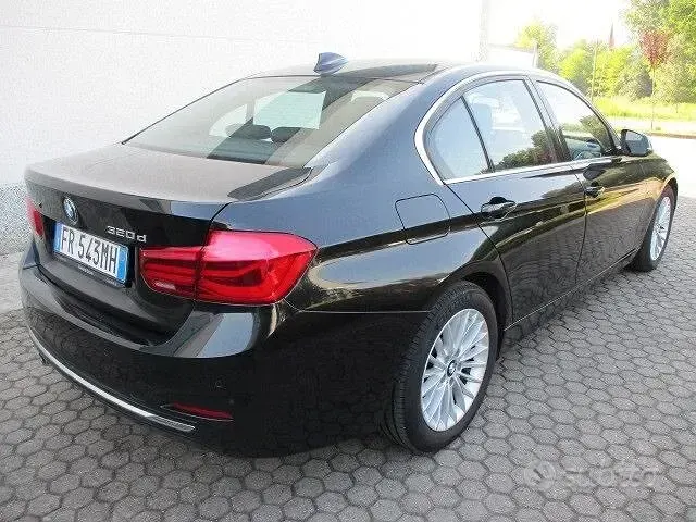 Usata BMW 320 Luxury Line 190 CV (139 kW) 2018 Nero Berlina