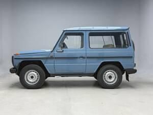 Usata Mercedes G300 88 CV (64 kW) 1982 Blu SUV