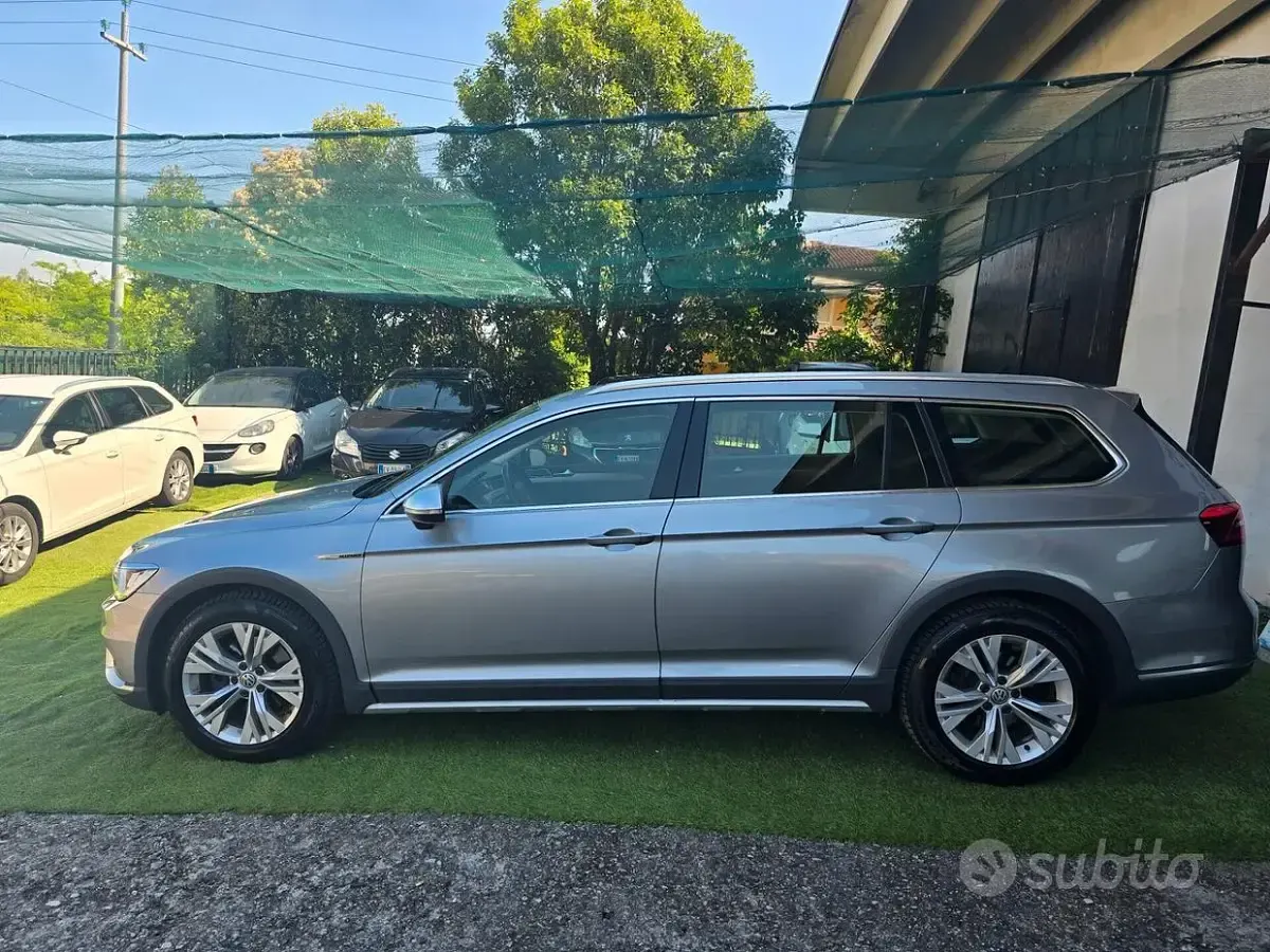Occasion VW Passat Alltrack Executive 190 PK (139 kW) 2018 Grijs Stationwagen
