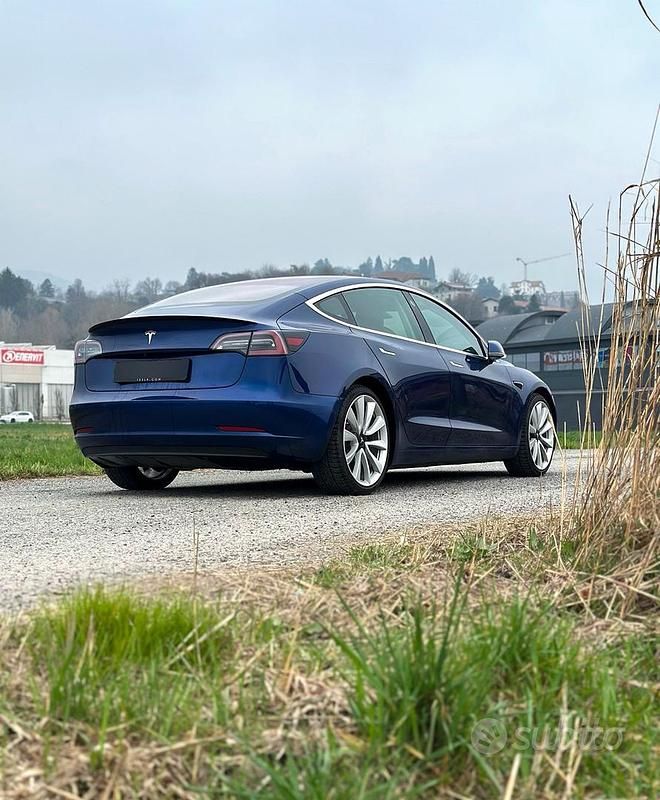 Usata Tesla Model 3 Performance 360 kW (490 CV) 2019 Berlina
