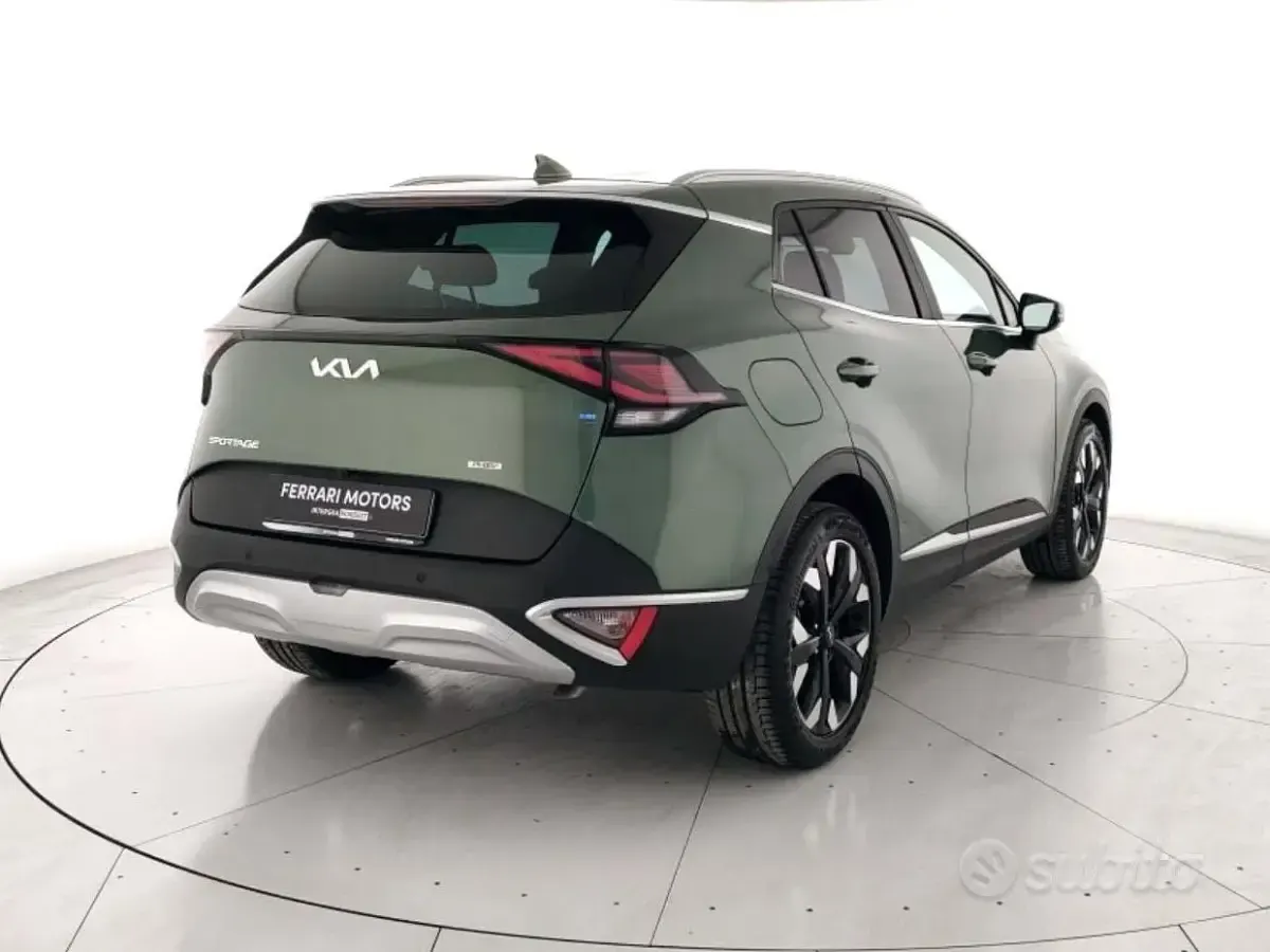 Usata Kia Sportage Style 179 CV (131 kW) 2025 Verde SUV