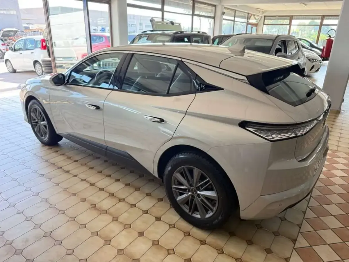Usata DS Automobiles DS4 Business 131 CV (96 kW) 2022 Grigio SUV