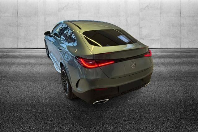 Usata Mercedes GLC300e AMG Line Premium Plus 269 CV (197 kW) 2024 Grigio metallizzato Coupé