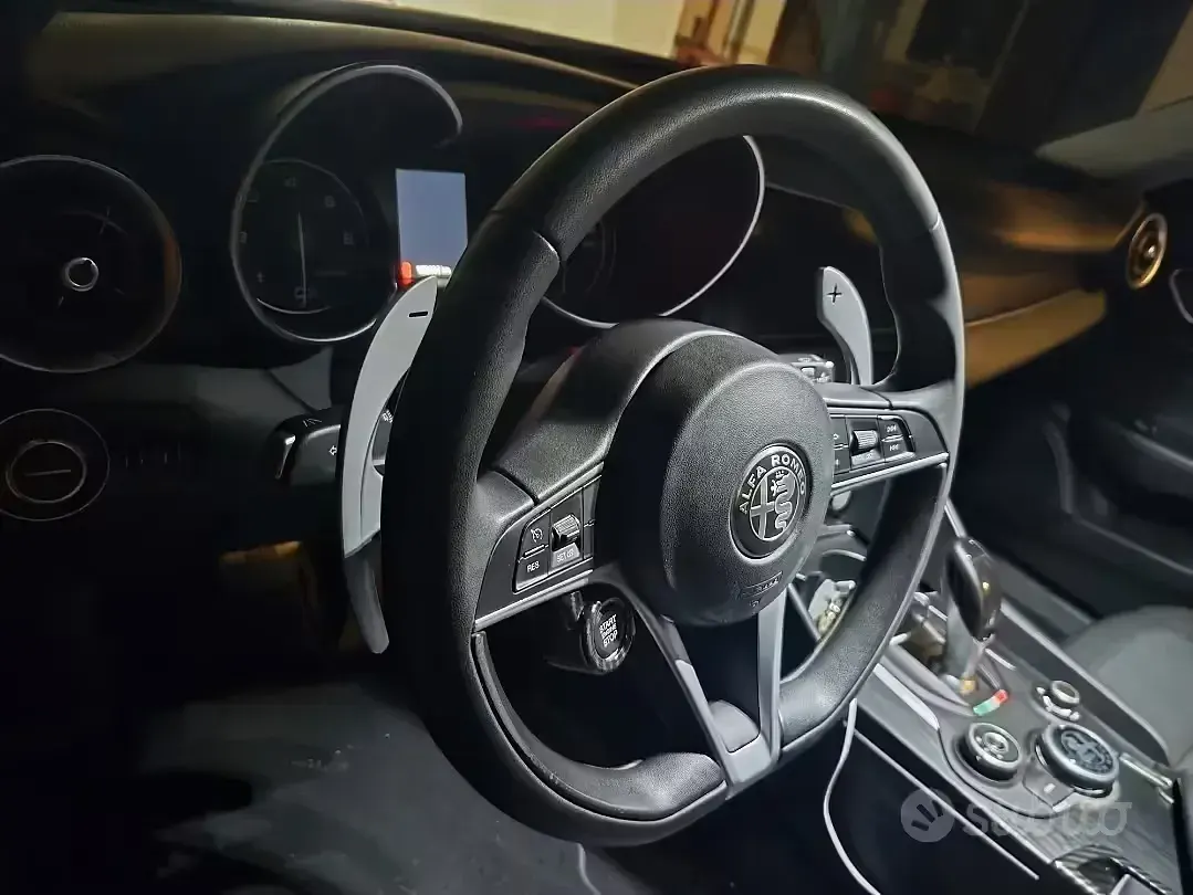 Usata Alfa Romeo Giulia 150 CV (110 kW) 2018 Berlina