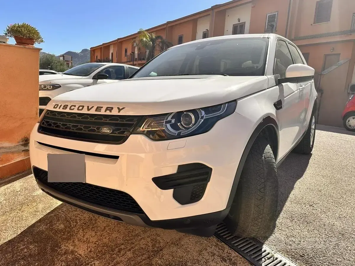 Usata Land Rover Discovery 5 179 CV (131 kW) 2017 Bianco SUV