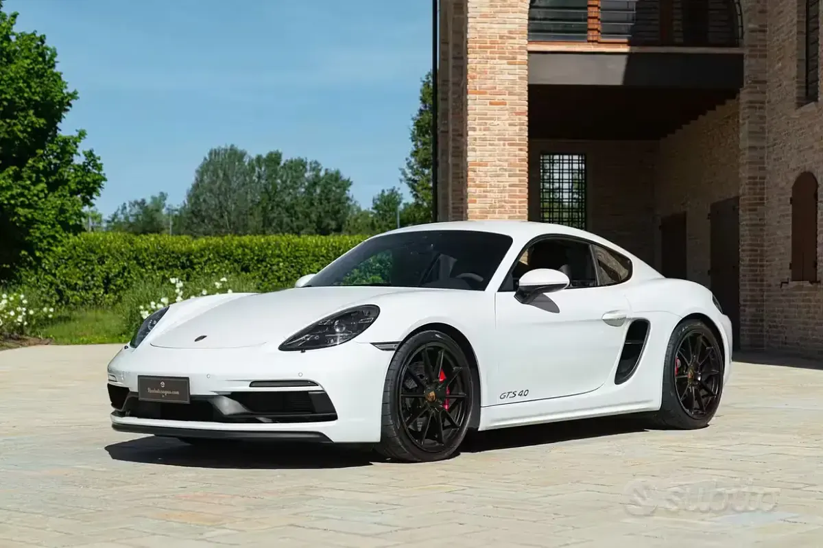 Usata Porsche 718 400 CV (294 kW) 2020 Bianco Coupé