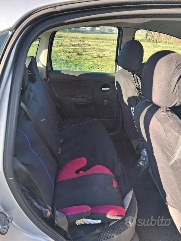 Usata Citroën C3 95 CV (69 kW) 2009 Grigio Berlina